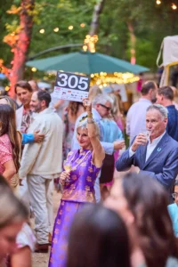 silent auction vs live auction